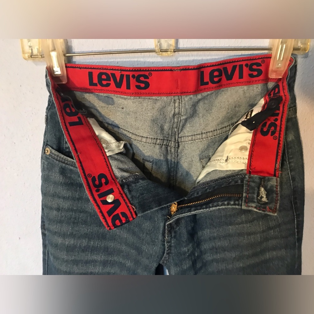 Levis 511~Boys Sz 12/26”x27”~Adjustable Waistband~Whiskered~Stretch~Medium Wash